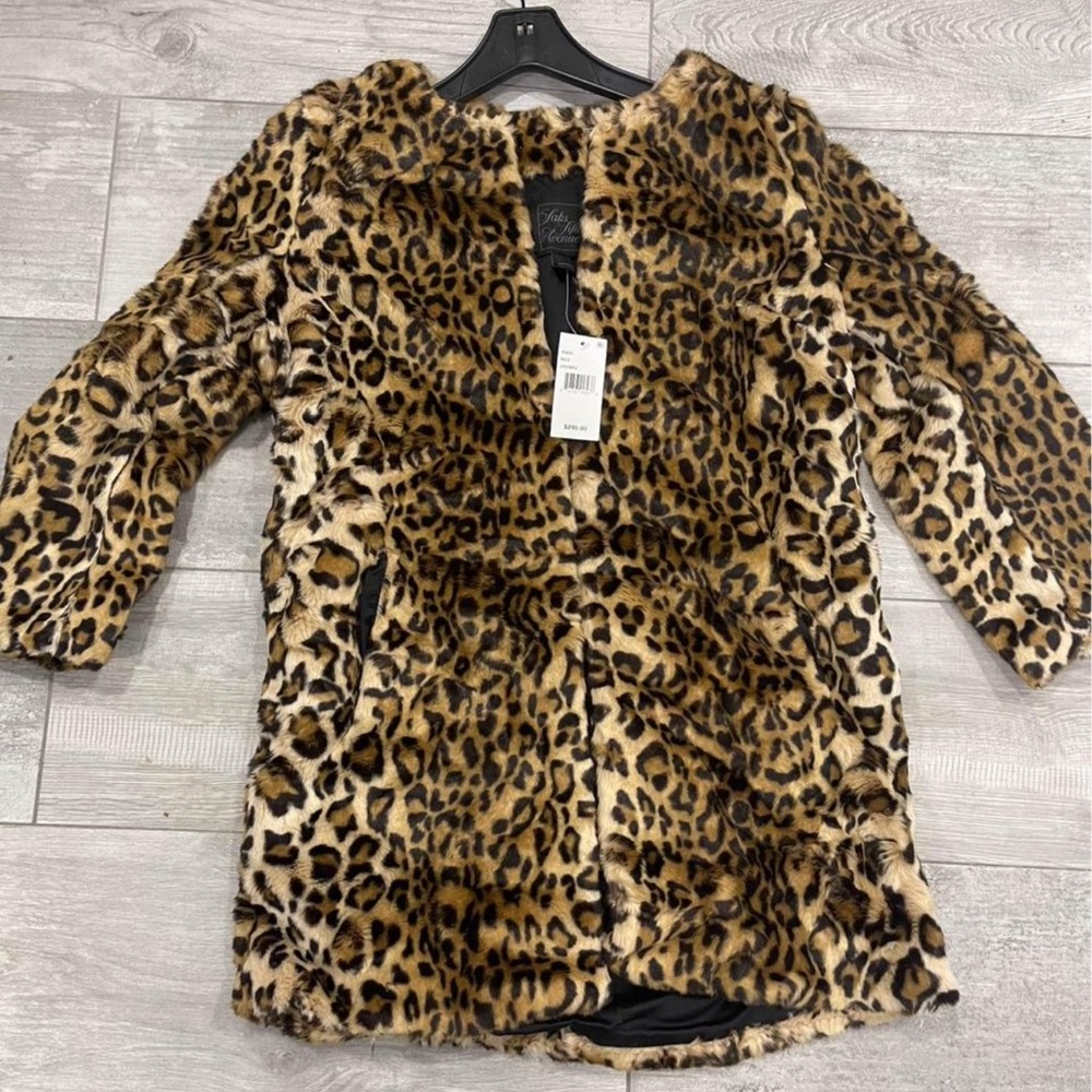 Leopard faux fur coat